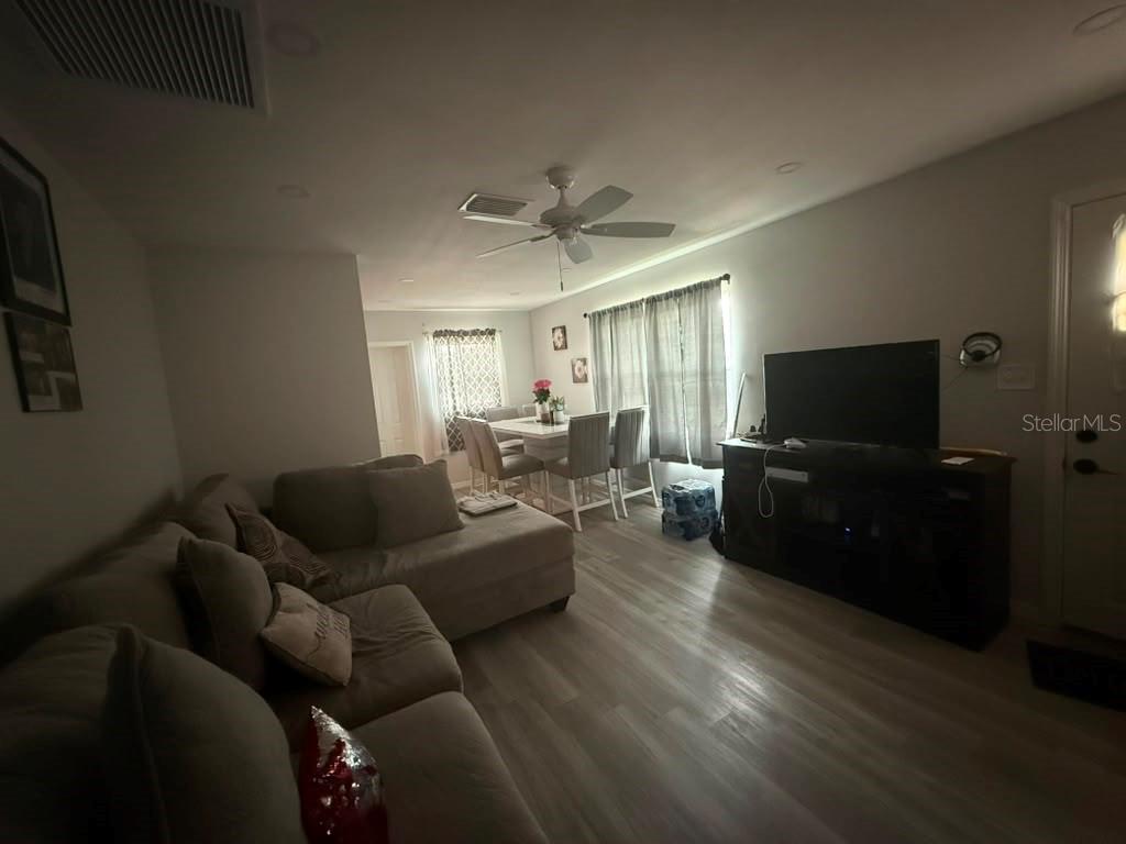 1402 4TH AVENUE NE, RUSKIN, FL — photo 3 of 21