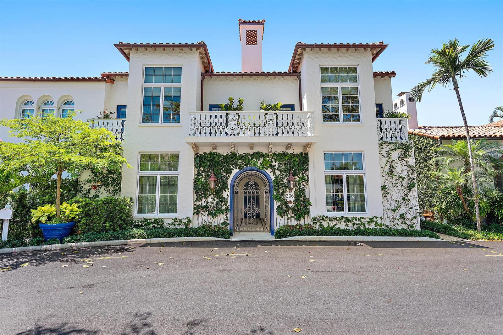 236 Phipps Plaza # 101, Palm Beach FL 33480
