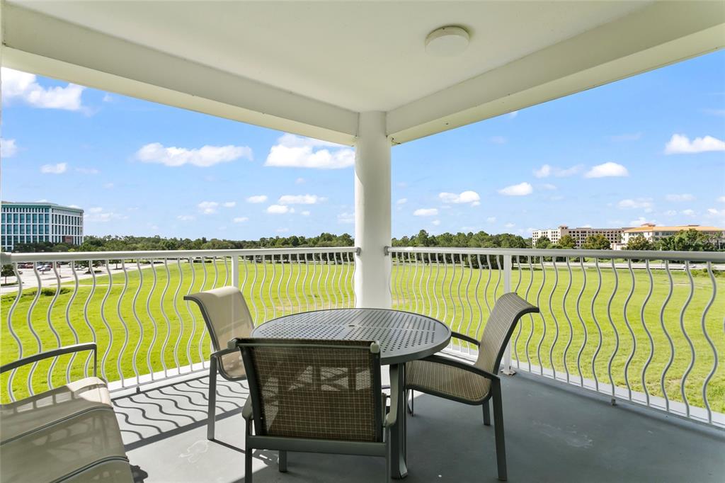 225 CELEBRATION PLACE UNIT 427