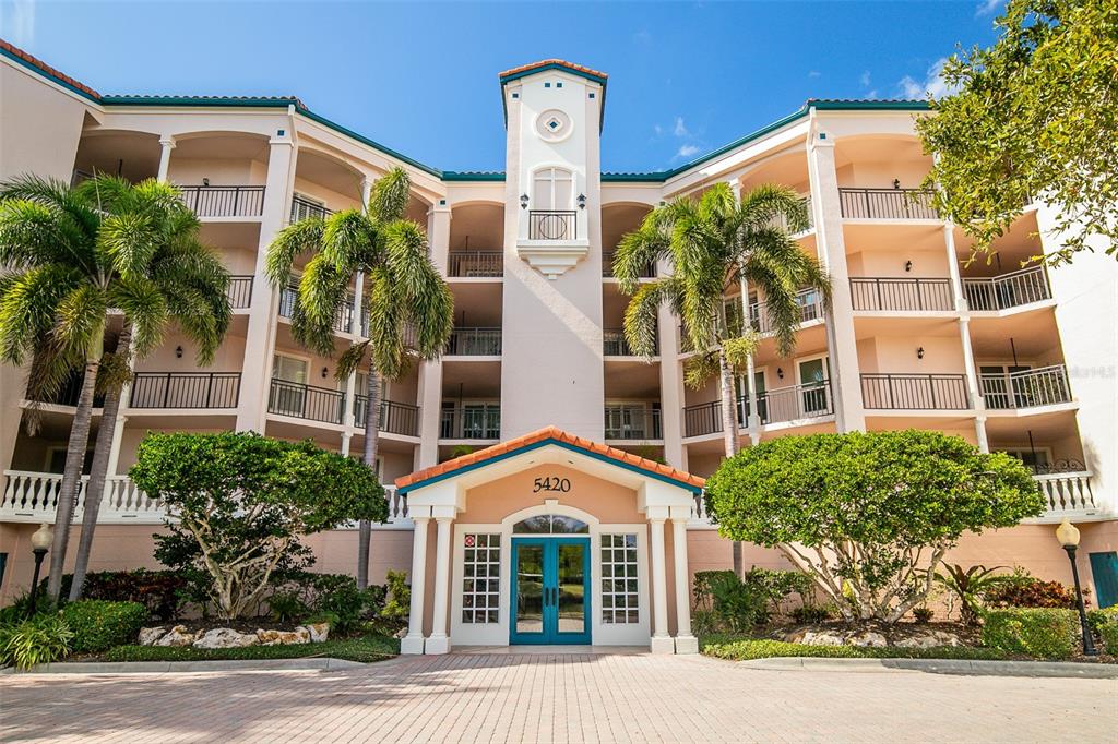 5420 EAGLES POINT CIRCLE UNIT 304