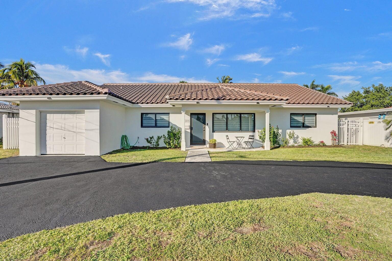 1107 SE 13th Court, Deerfield Beach FL 33441