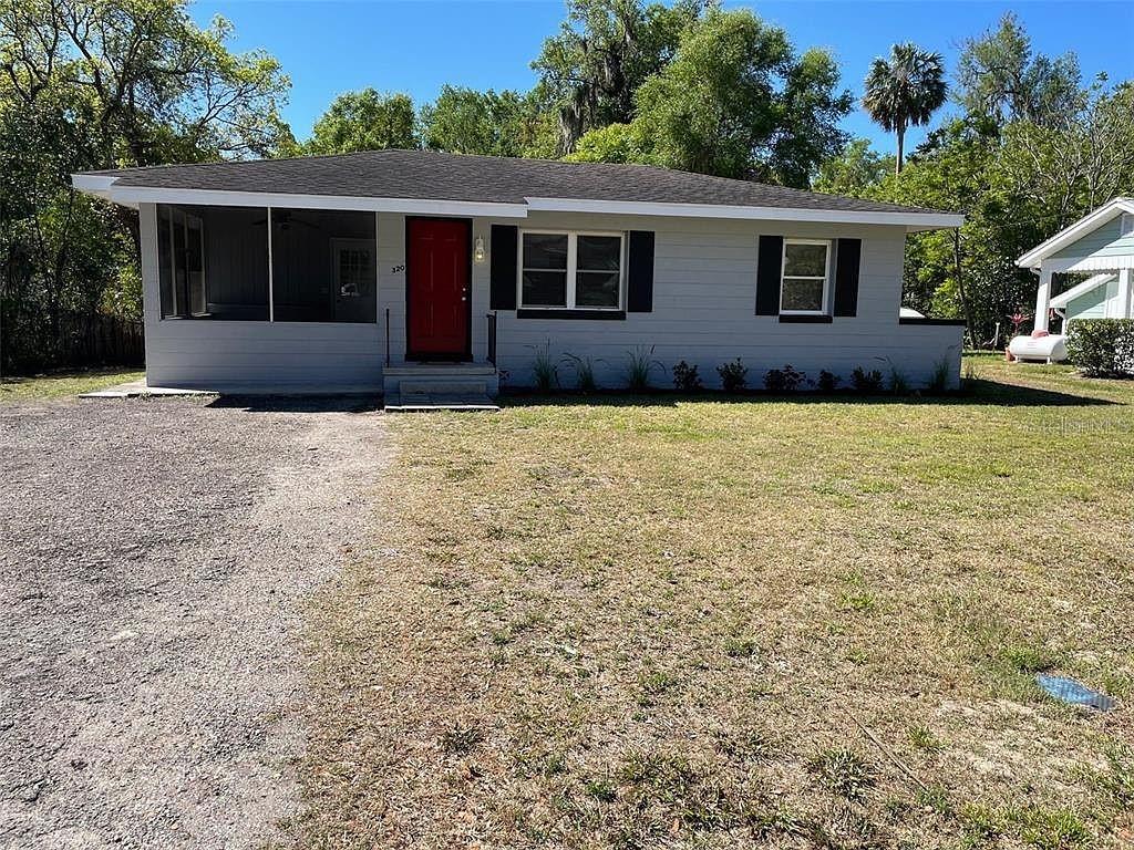 320 W GRAVES AVENUE