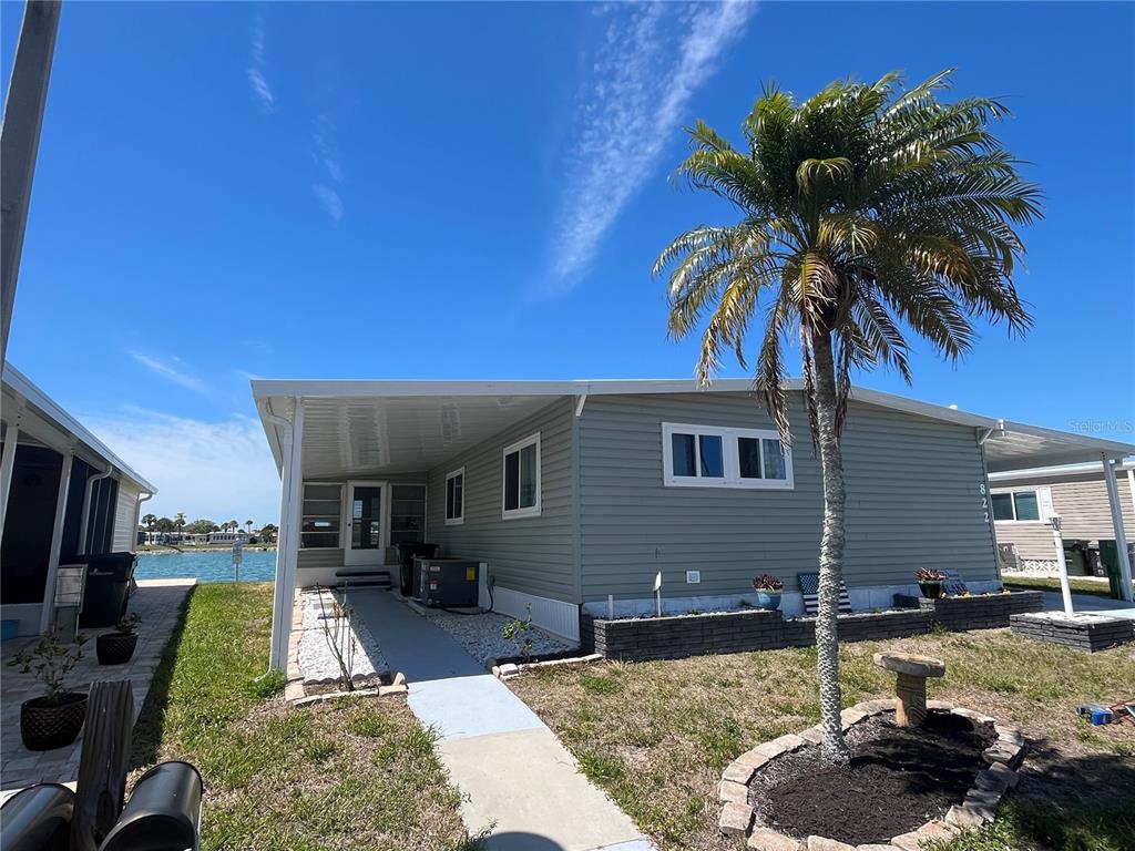 822 BAVENO DRIVE, VENICE, FL — photo 2 of 30