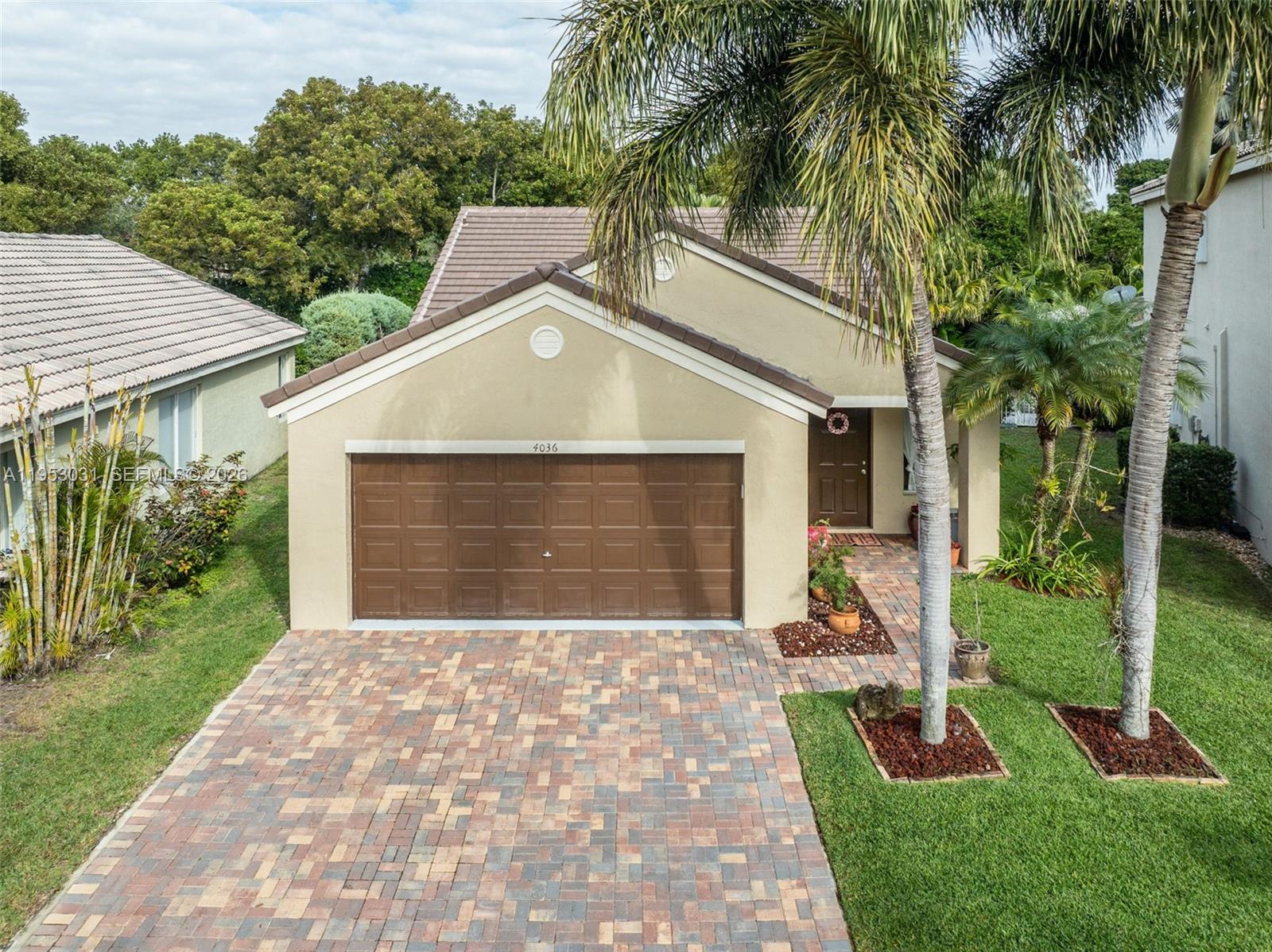 4036 Pine Ridge Ln, Weston FL 33331