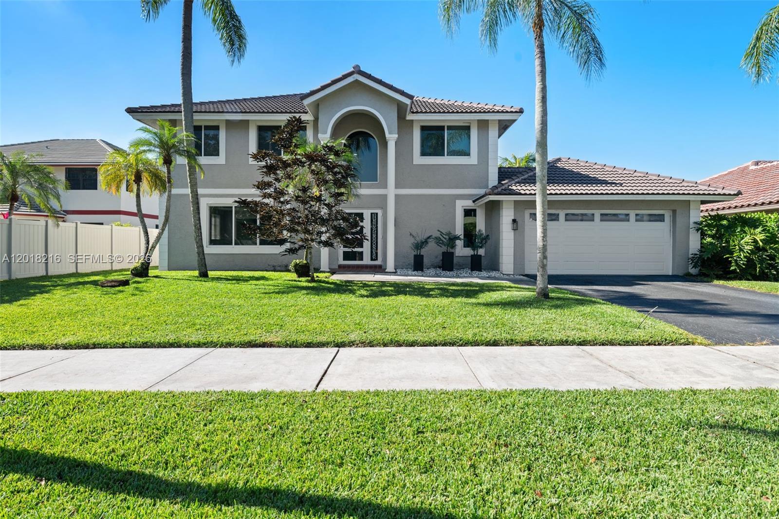 13910 Monticello St, Davie FL 33325