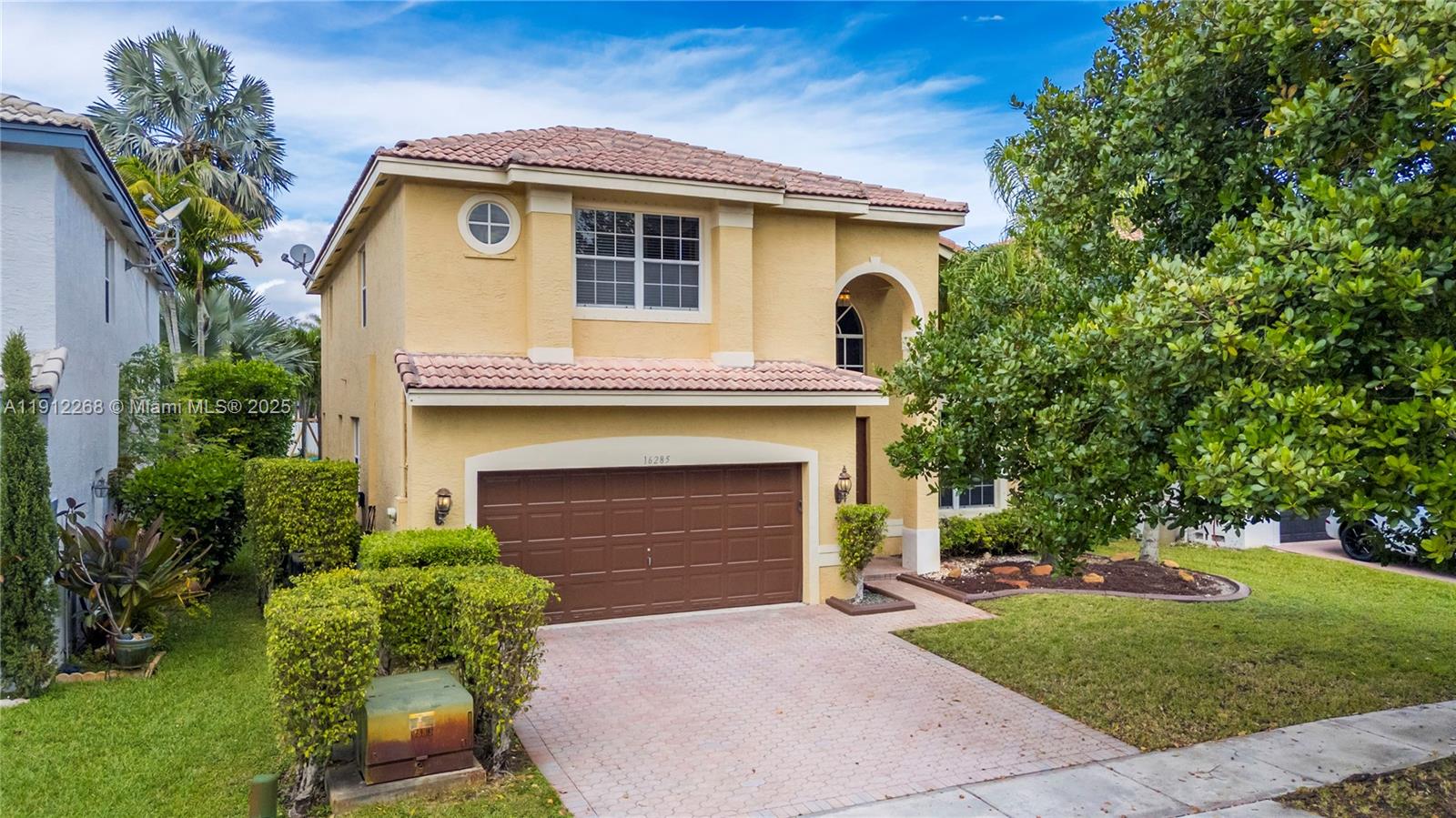 16285 SW 19th St, Miramar FL 33027