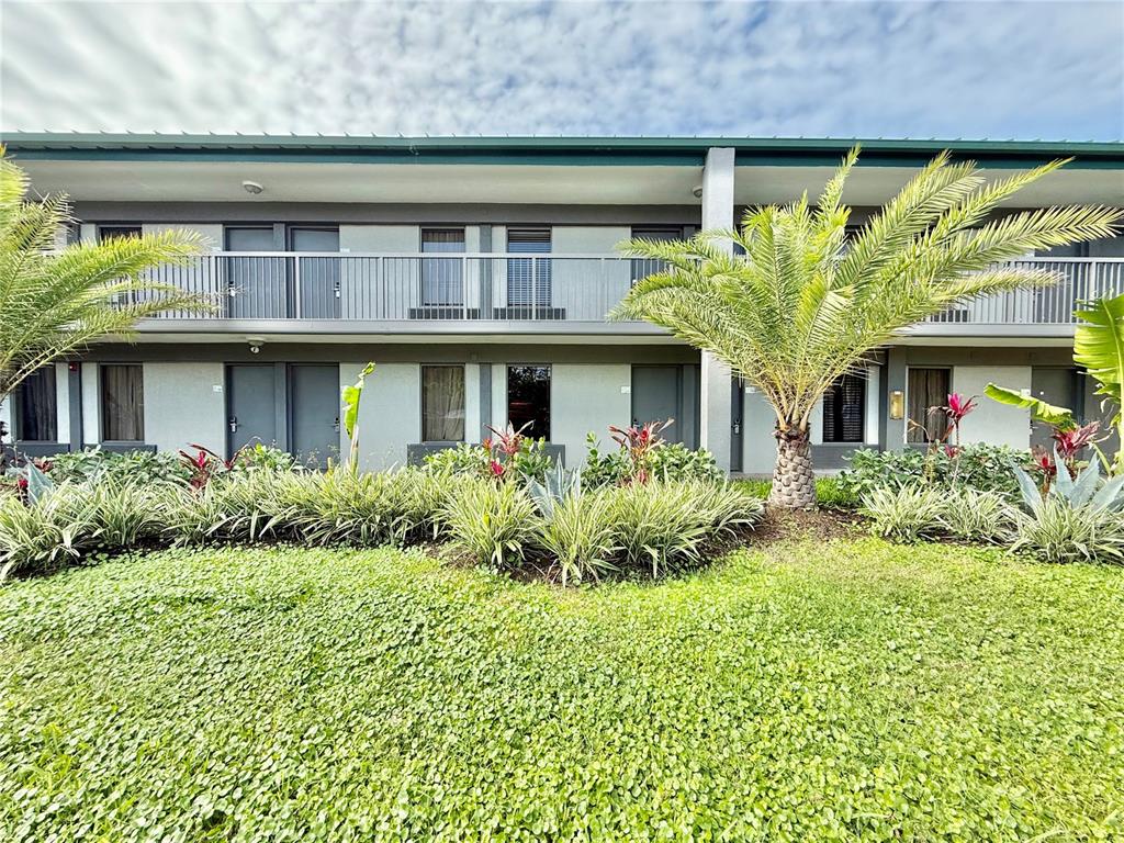 7150 N TAMIAMI TRAIL UNIT C126