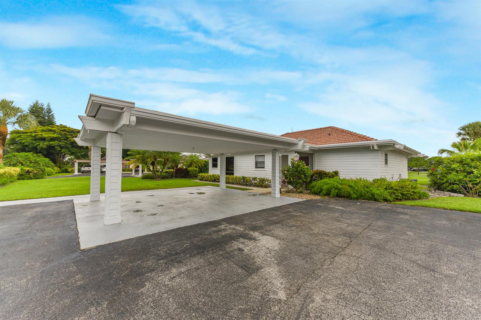 13867 Eastpointe Way, Palm Beach Gardens FL 33418