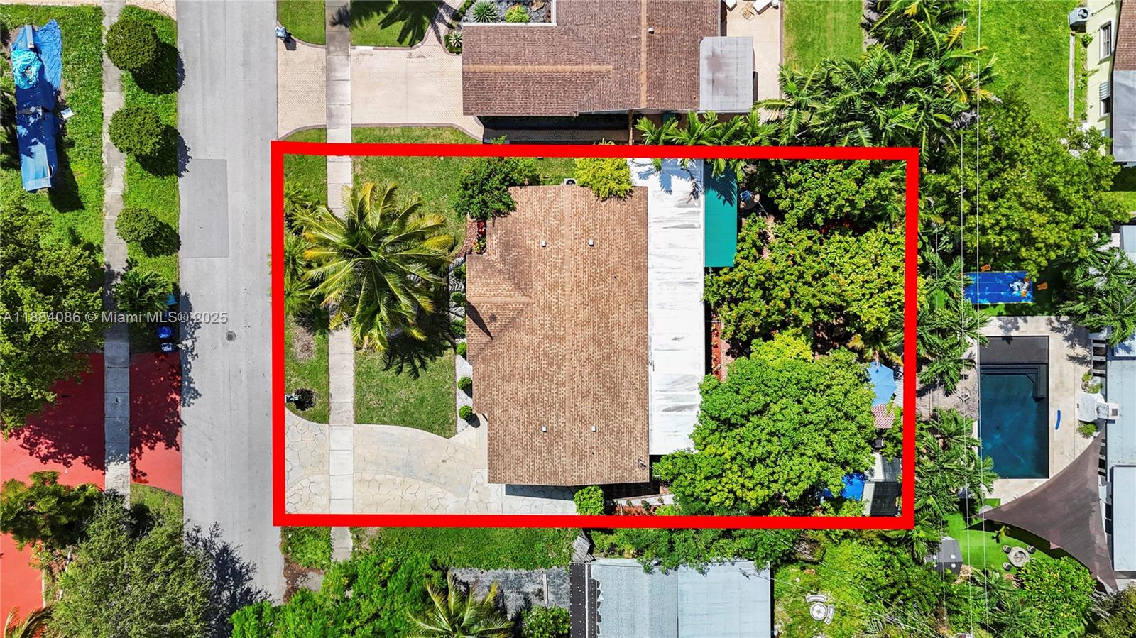 19910 SW 92nd Ave, Cutler Bay FL 33157