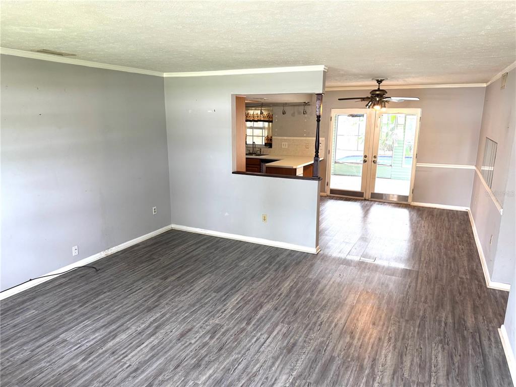 1312 N TAYLOR ROAD, BRANDON, FL — photo 2 of 30