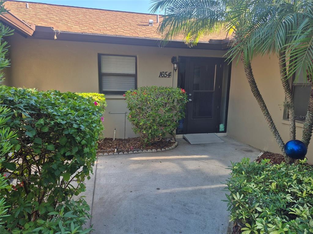 1654 NASH COURT