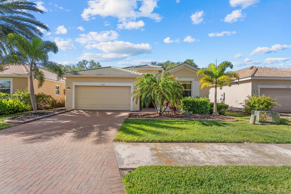 11711 BREADFRUIT LANE