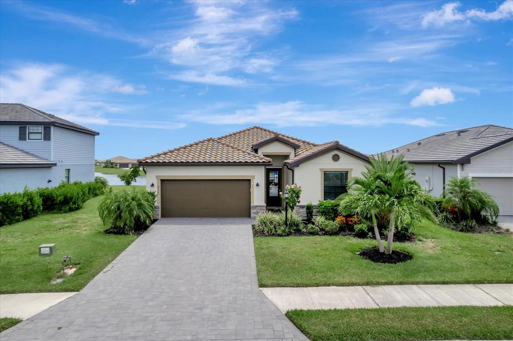5327 CORAL REEF WAY