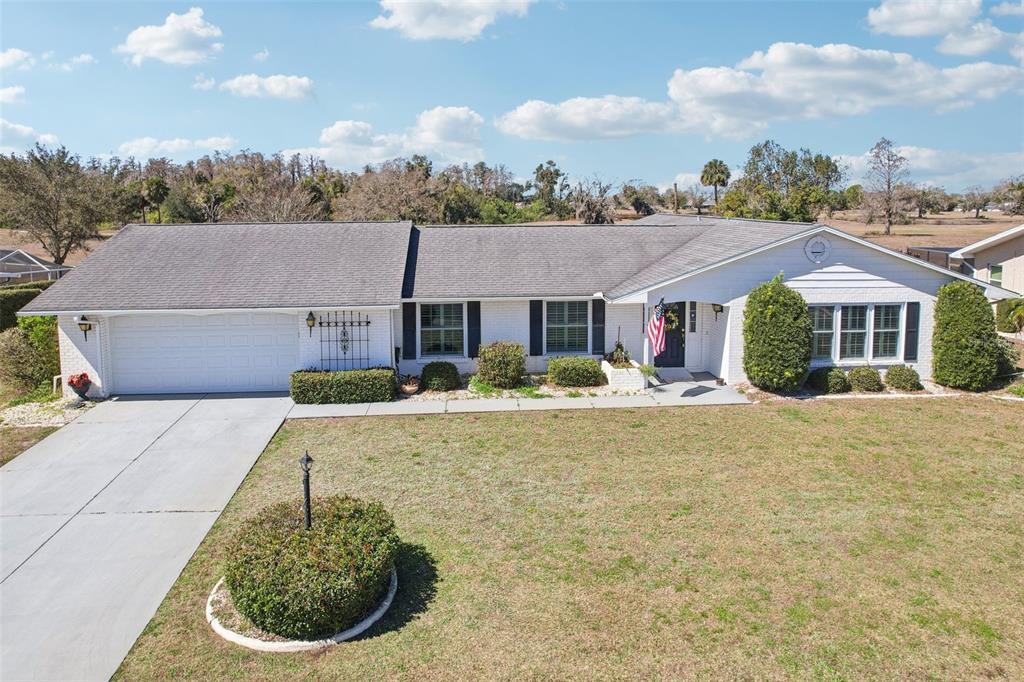 407 STONEHAM DRIVE