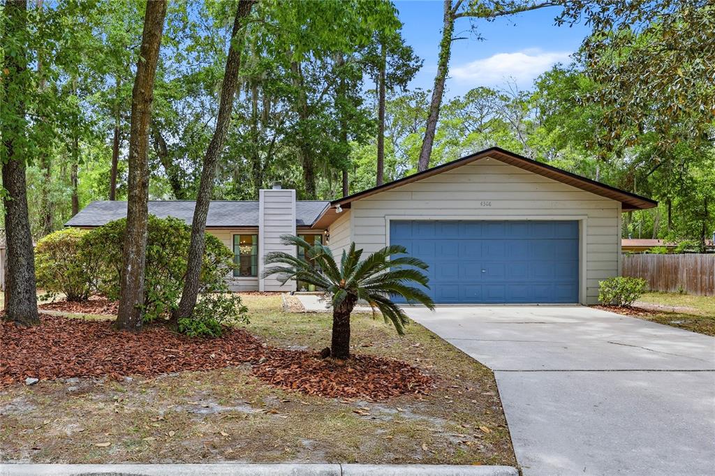 4306 NW 20TH DRIVE