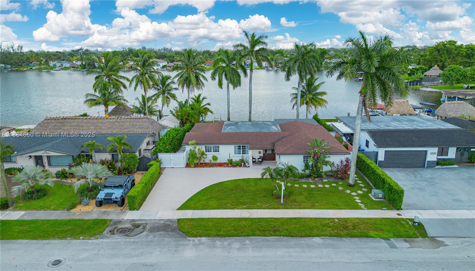 17931 NW 85th Ave, Hialeah FL 33015