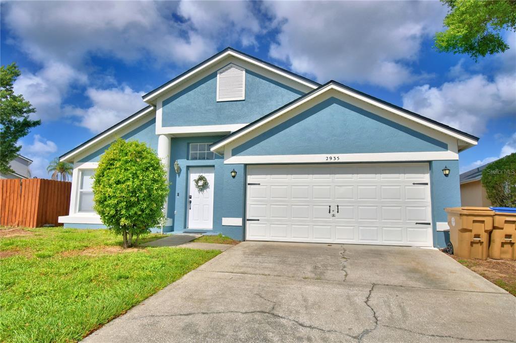 2935 DICKENS CIRCLE, KISSIMMEE, FL — photo 3 of 30