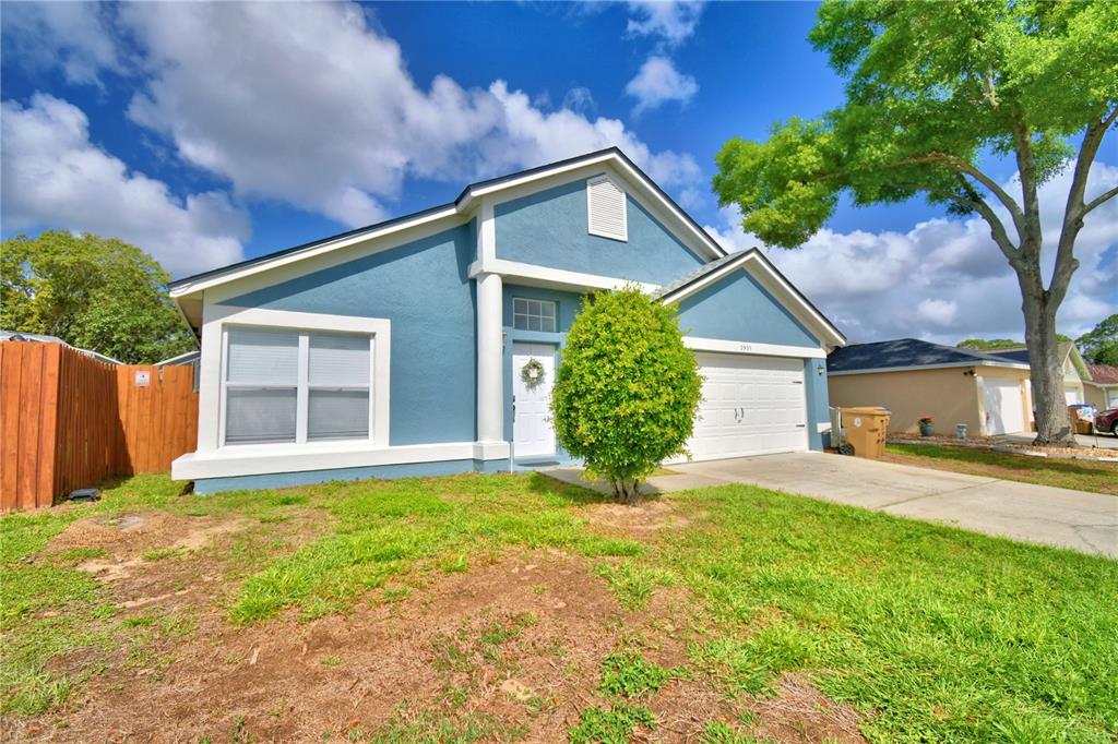 2935 DICKENS CIRCLE, KISSIMMEE, FL — photo 4 of 30