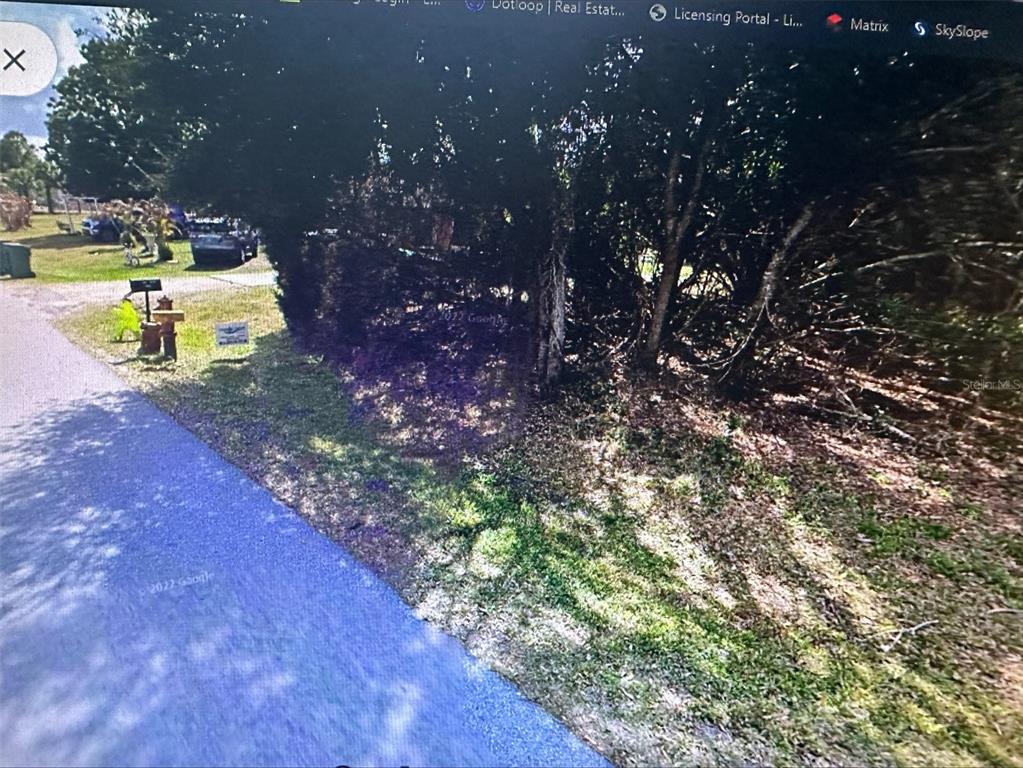 11335 EIGHTH AVENUE, PUNTA GORDA, FL — photo 2 of 6