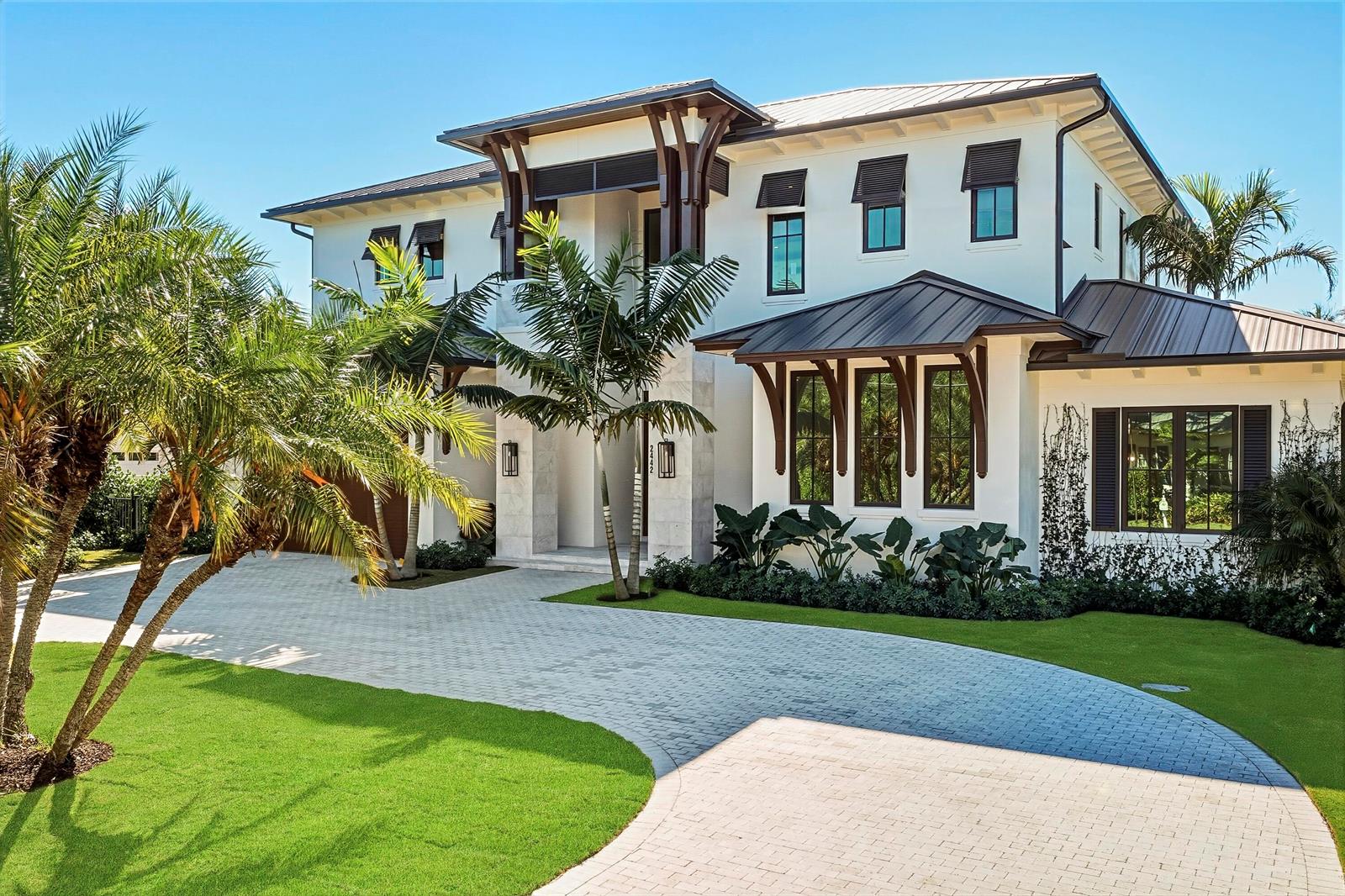 2442 Bay Circle, Palm Beach Gardens FL 33410