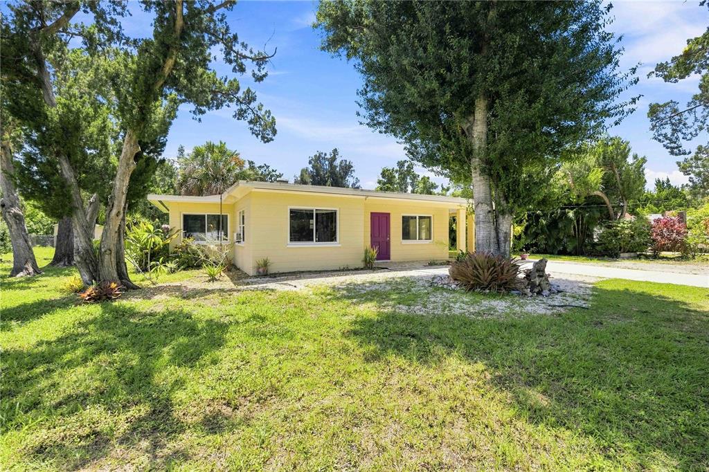 114 LAKEVIEW DRIVE, NOKOMIS, FL — photo 3 of 30