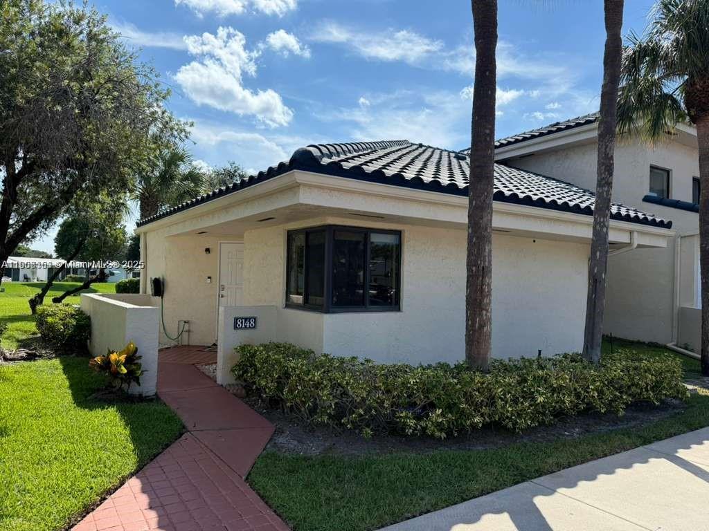 8148 NW 17th Mnr, Plantation FL 33322