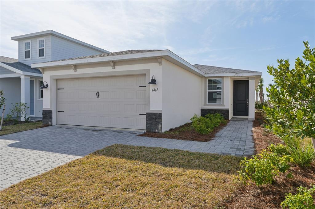 44421 DIAMOND TRAIL