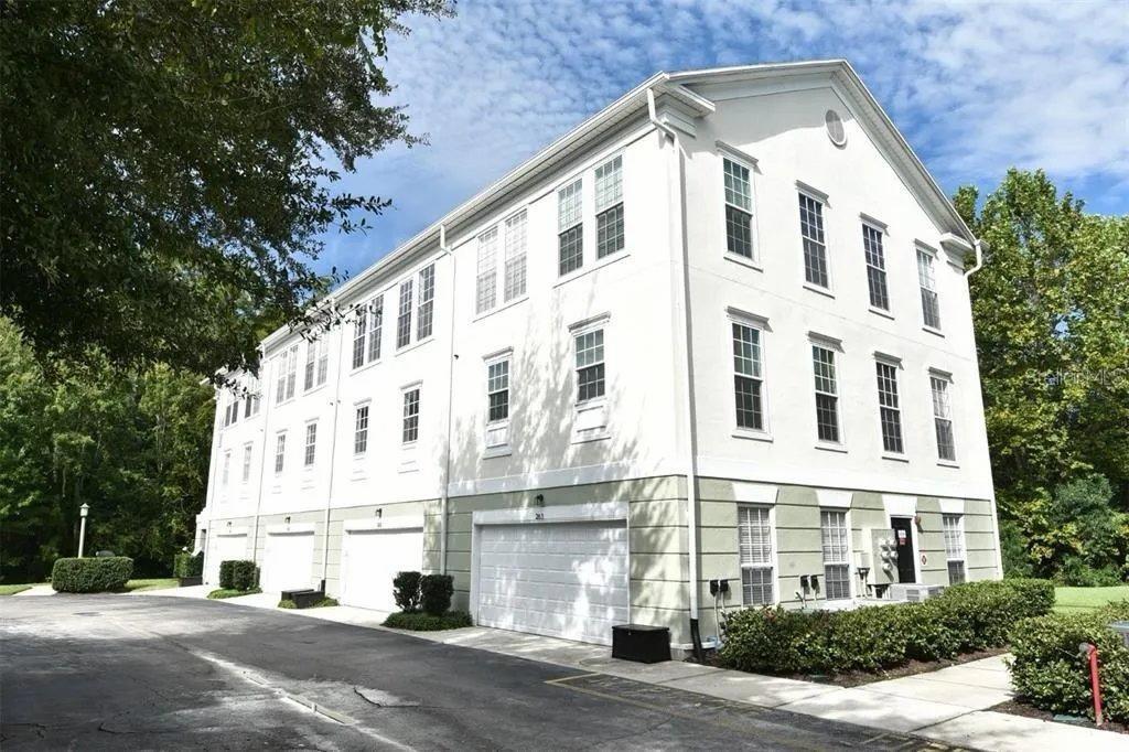 265 GOLDENRAIN DRIVE UNIT 265