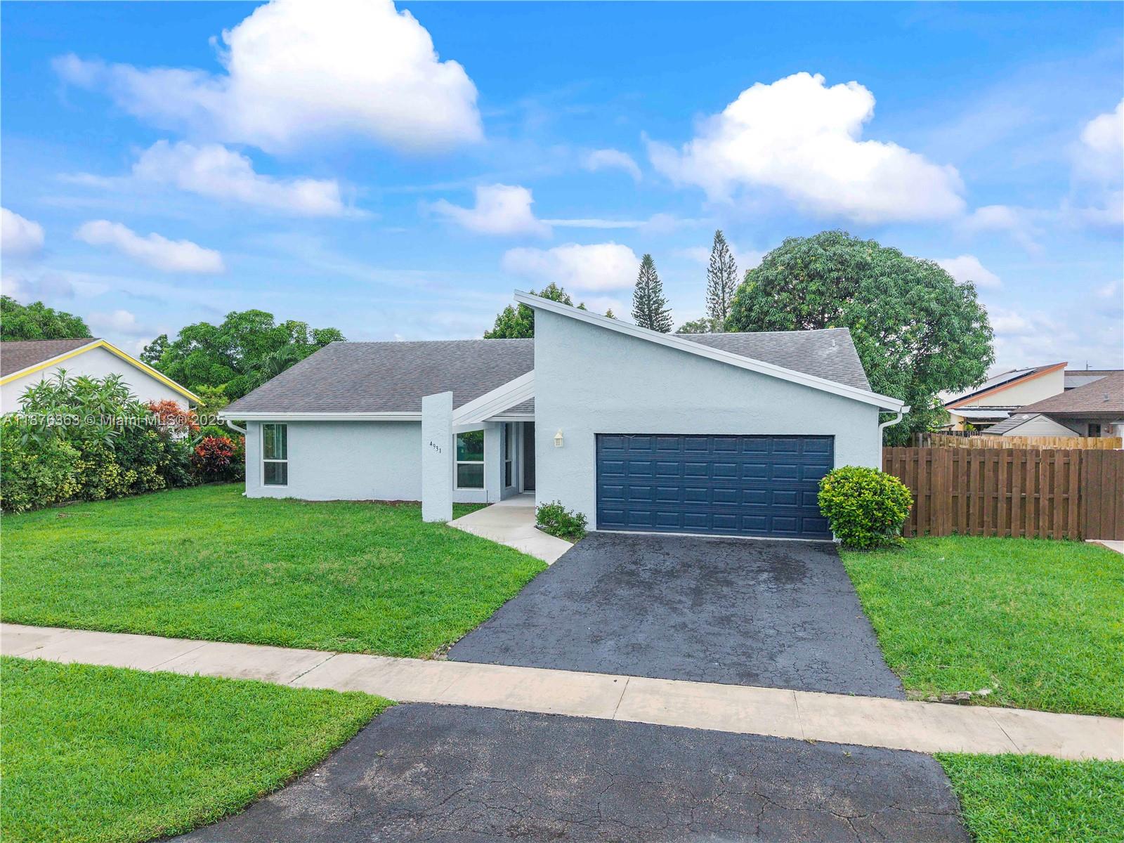 4931 NW 83rd Ter, Lauderhill FL 33351