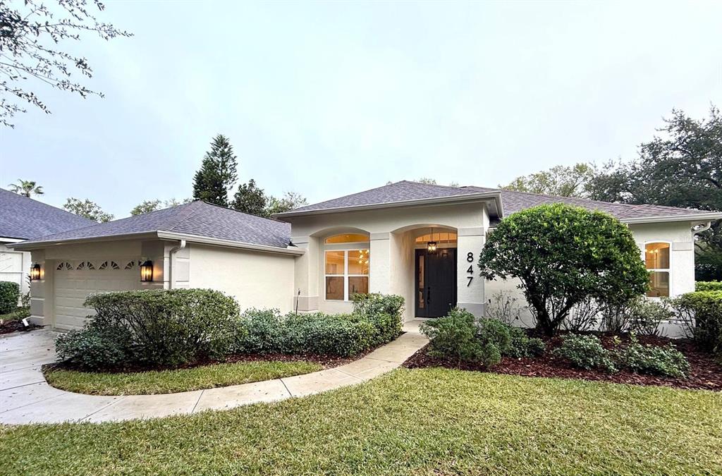 847 ASHBROOKE COURT