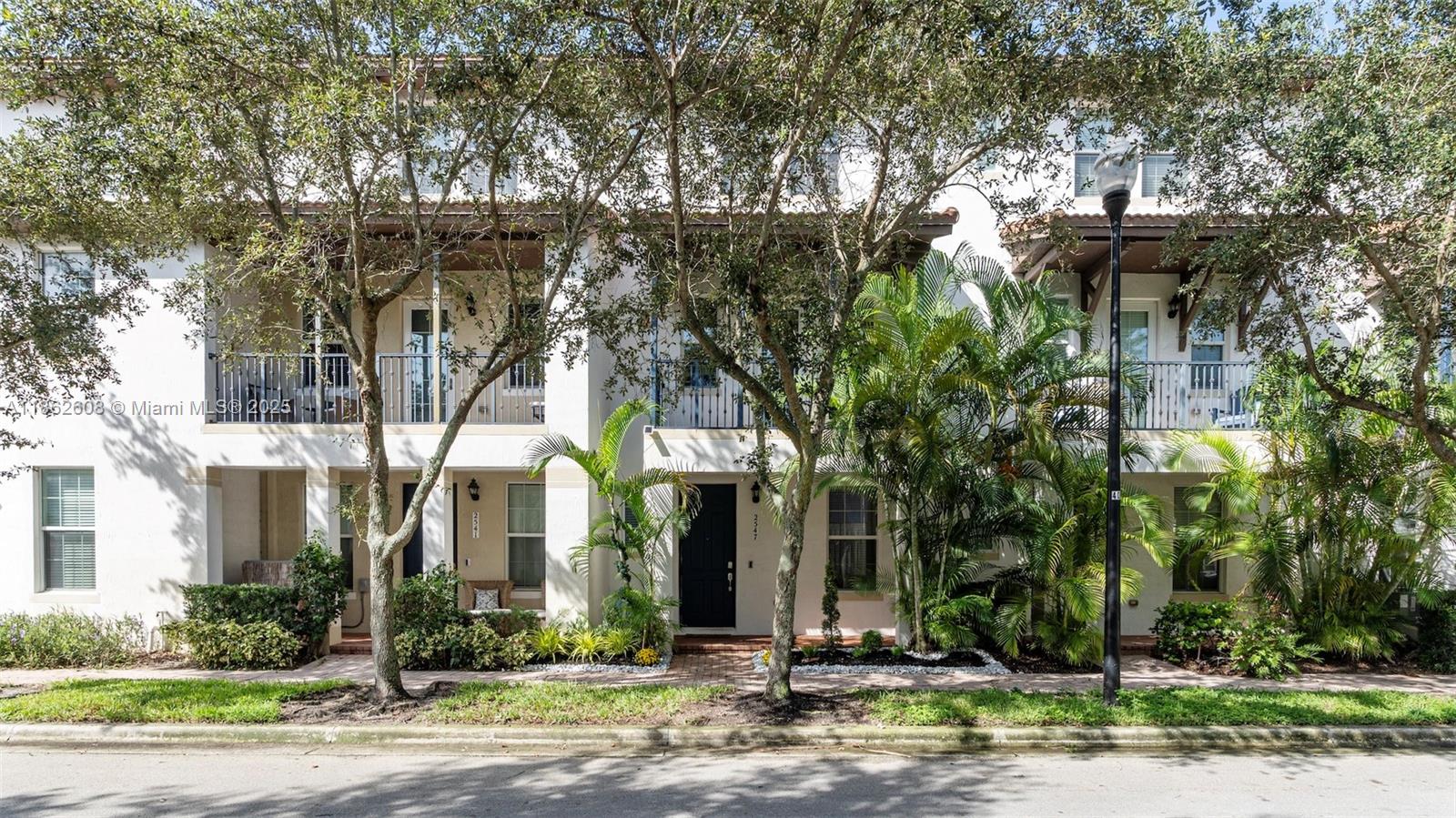 2547 SW 119th Ter, Miramar FL 33025