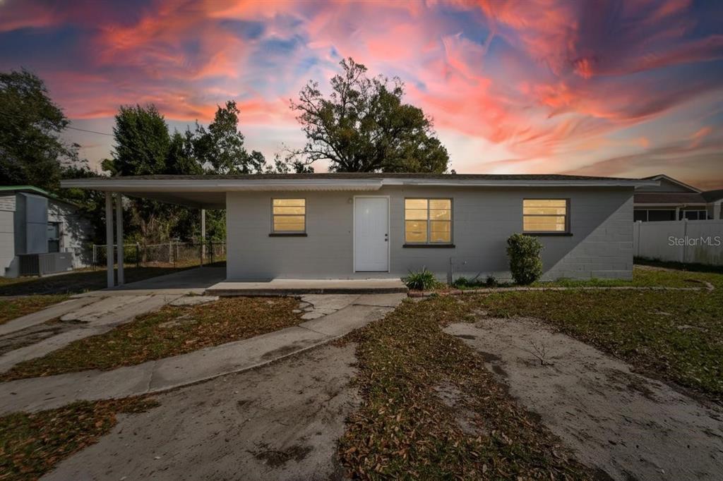 1437 ARLINGTON ROAD