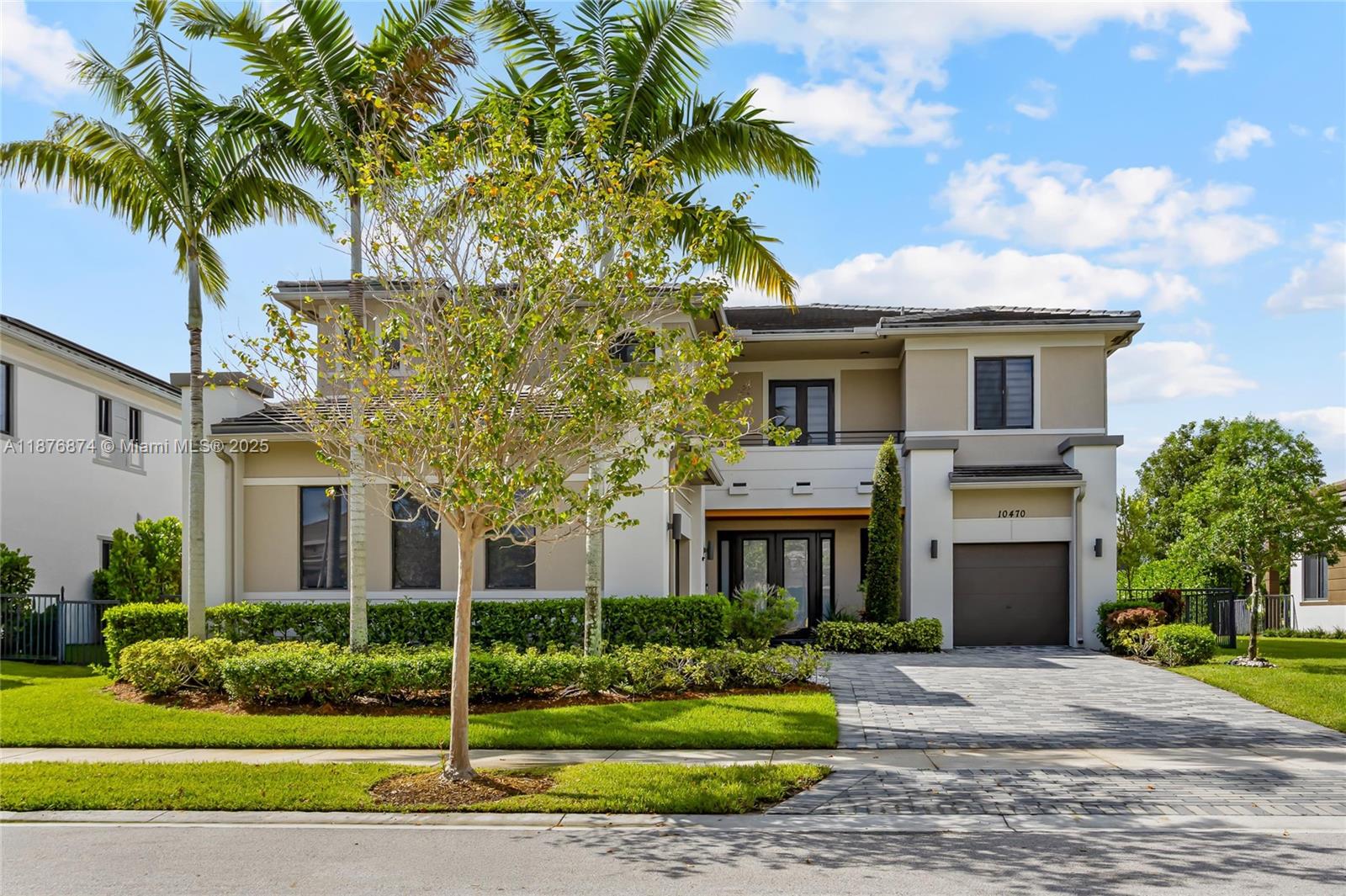 10470 S Lago Vista Cir, Parkland FL 33076