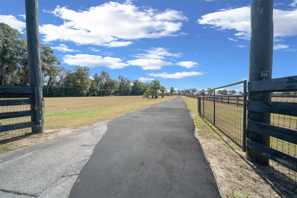 2198 W HIGHWAY 329, CITRA, FL — photo 3 of 30