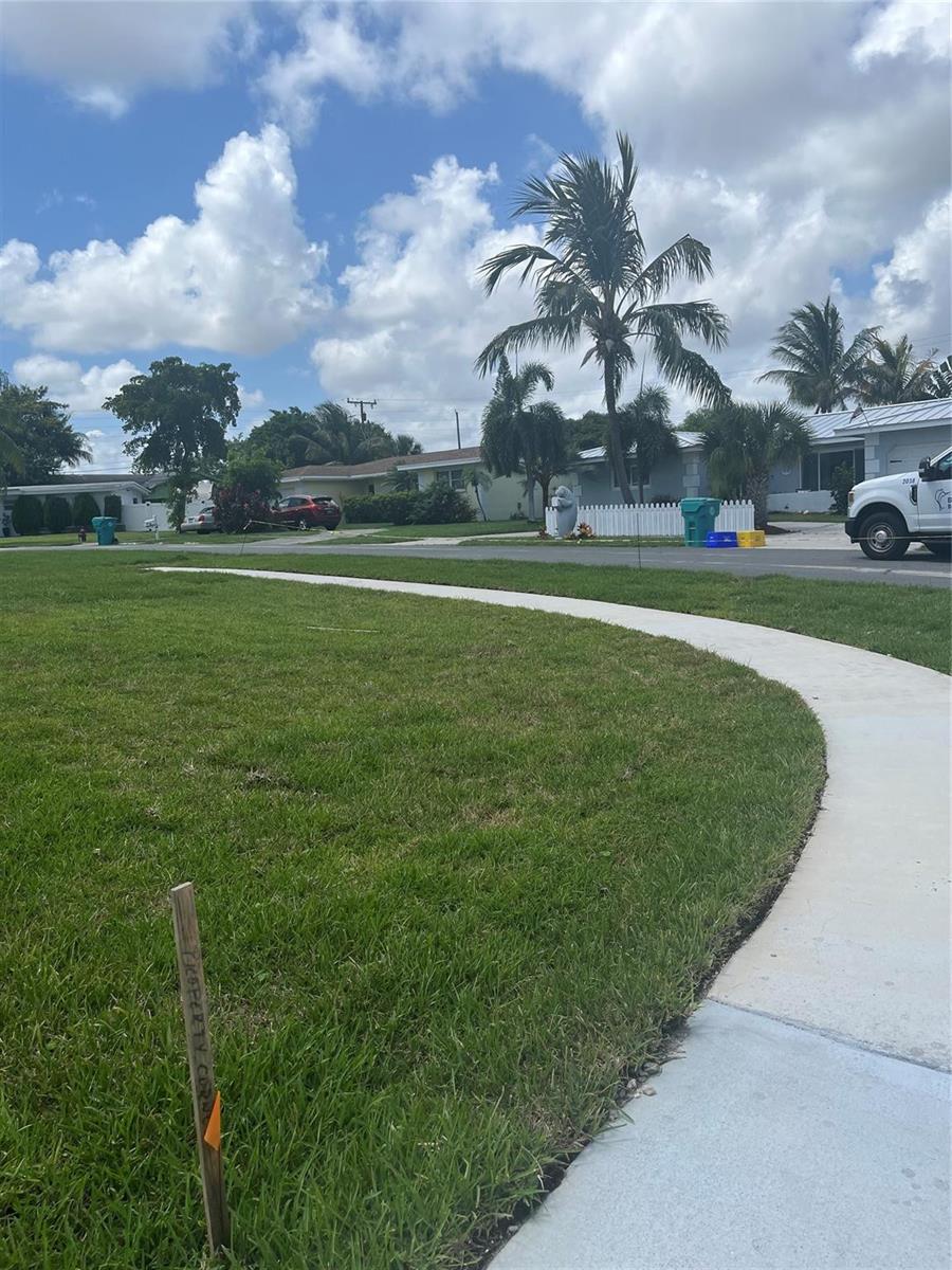 Side Walk — BOYNTON BEACH, FL