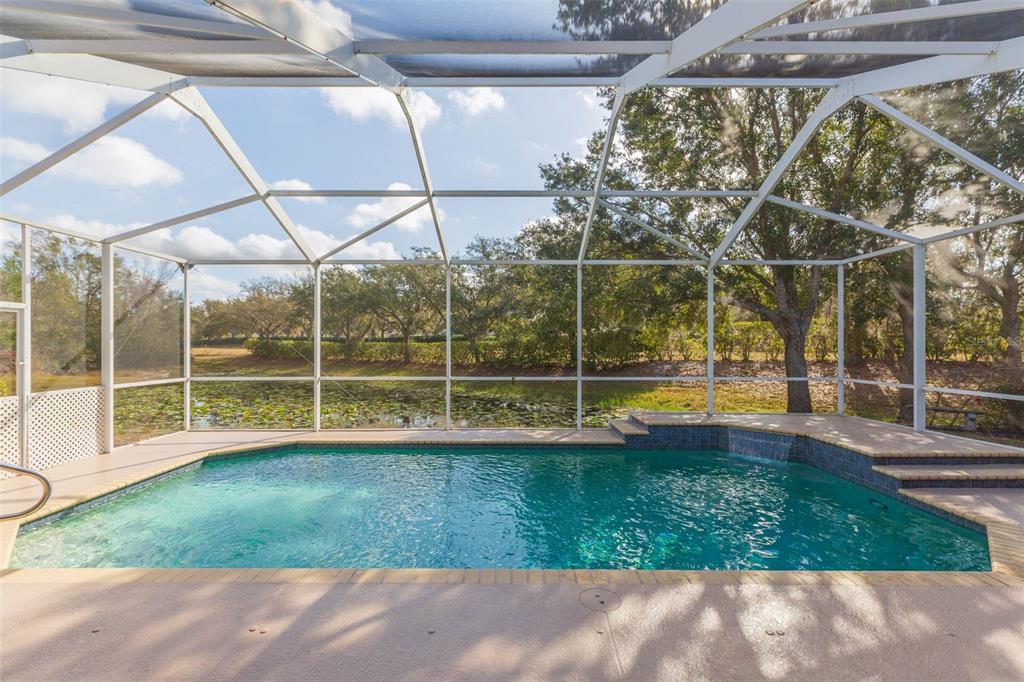7051 DERWENT GLEN CIRCLE