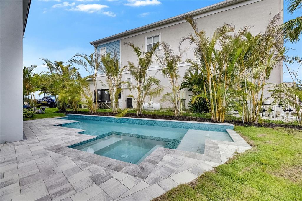 6526 SIMONE SHORES CIRCLE, APOLLO BEACH, FL — photo 2 of 30