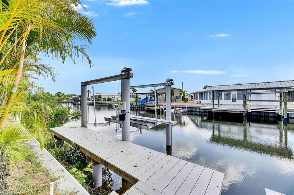 6526 SIMONE SHORES CIRCLE, APOLLO BEACH, FL — photo 3 of 30