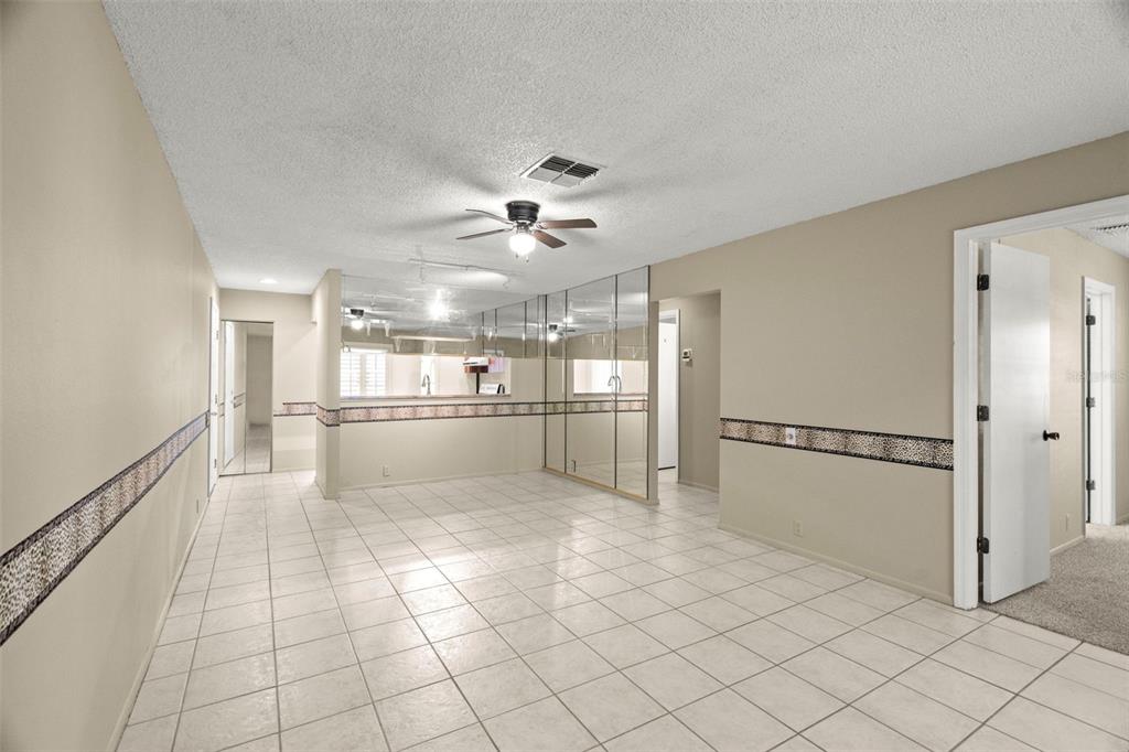 5265 E BAY DRIVE UNIT 410, CLEARWATER, FL — photo 5 of 30