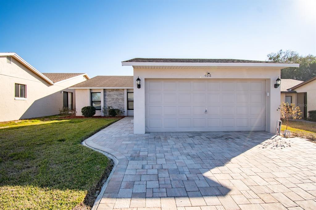 4018 CYPRESS LANDING S