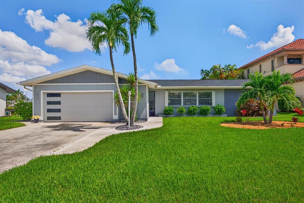 1633 EDITH ESPLANADE, CAPE CORAL, FL — photo 2 of 30