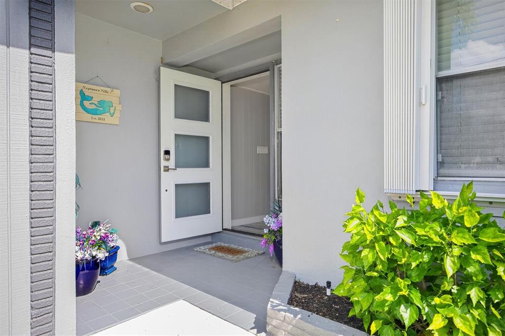 1633 EDITH ESPLANADE, CAPE CORAL, FL — photo 5 of 30