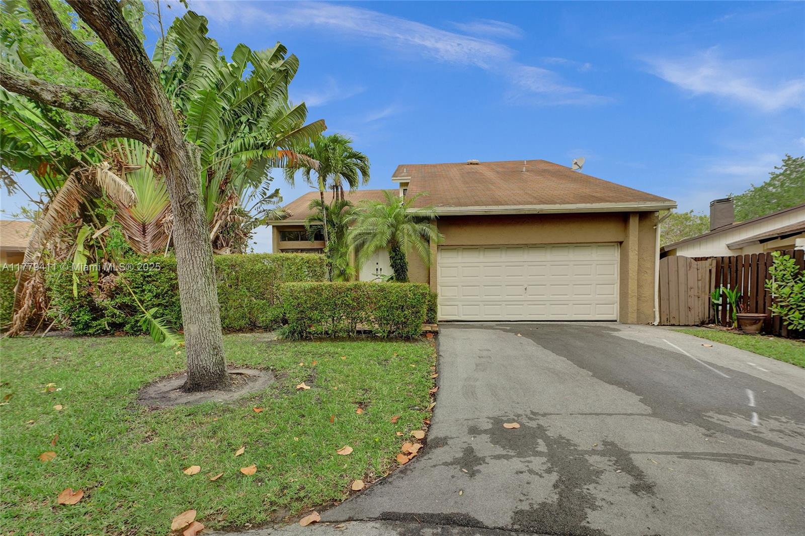 11724 SW 134th Ct, Miami FL 33186