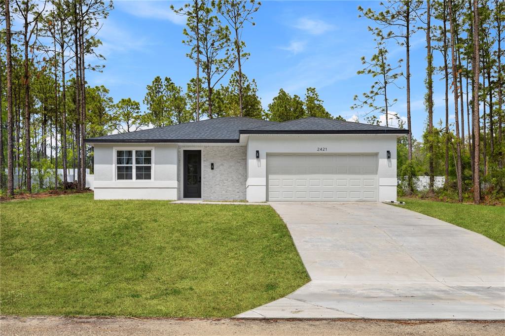 2421 W LANDMARK DRIVE