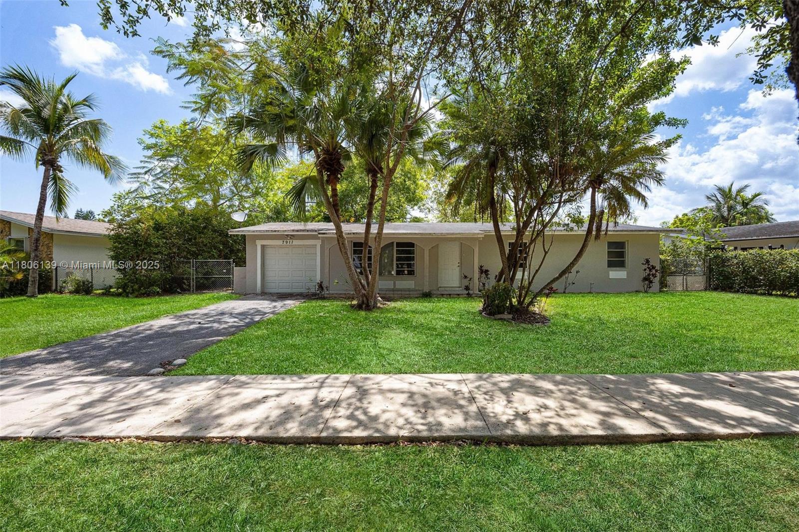 7911 SW 132nd Ave, Miami FL 33183