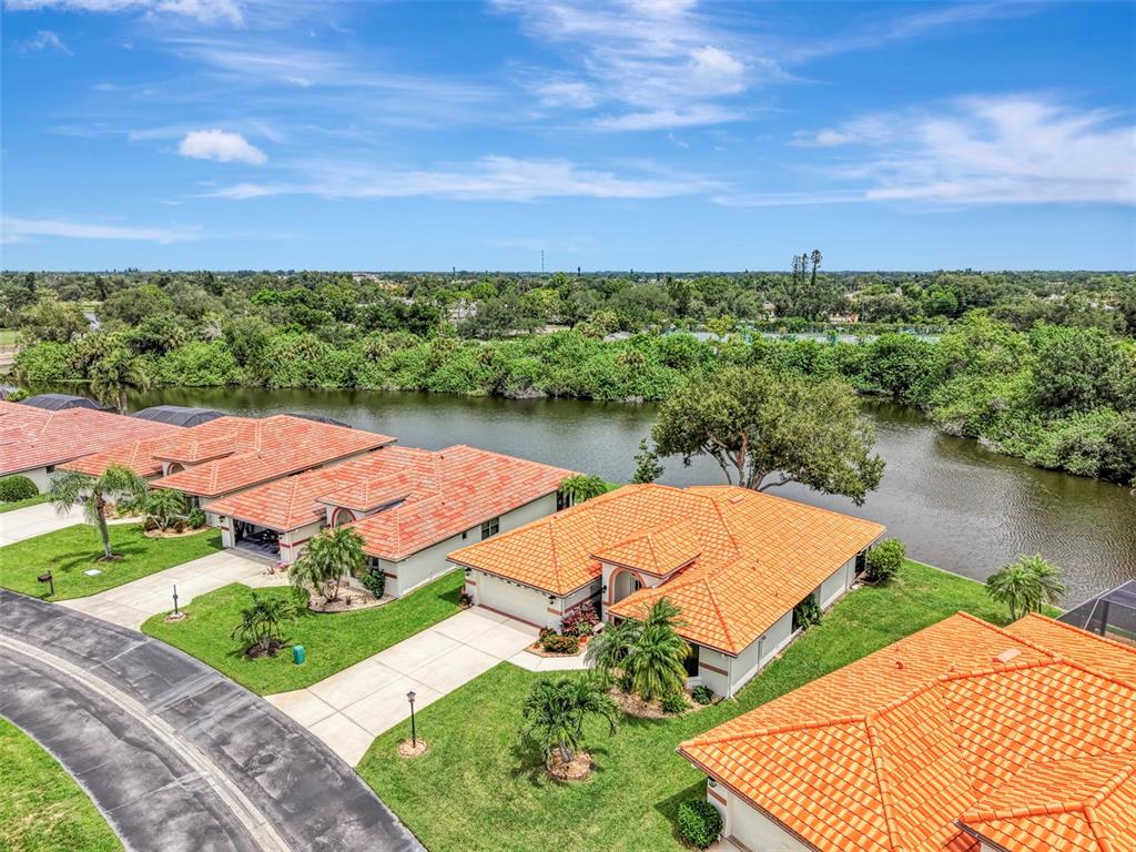 1934 COVE POINTE DRIVE, VENICE, FL — photo 4 of 30