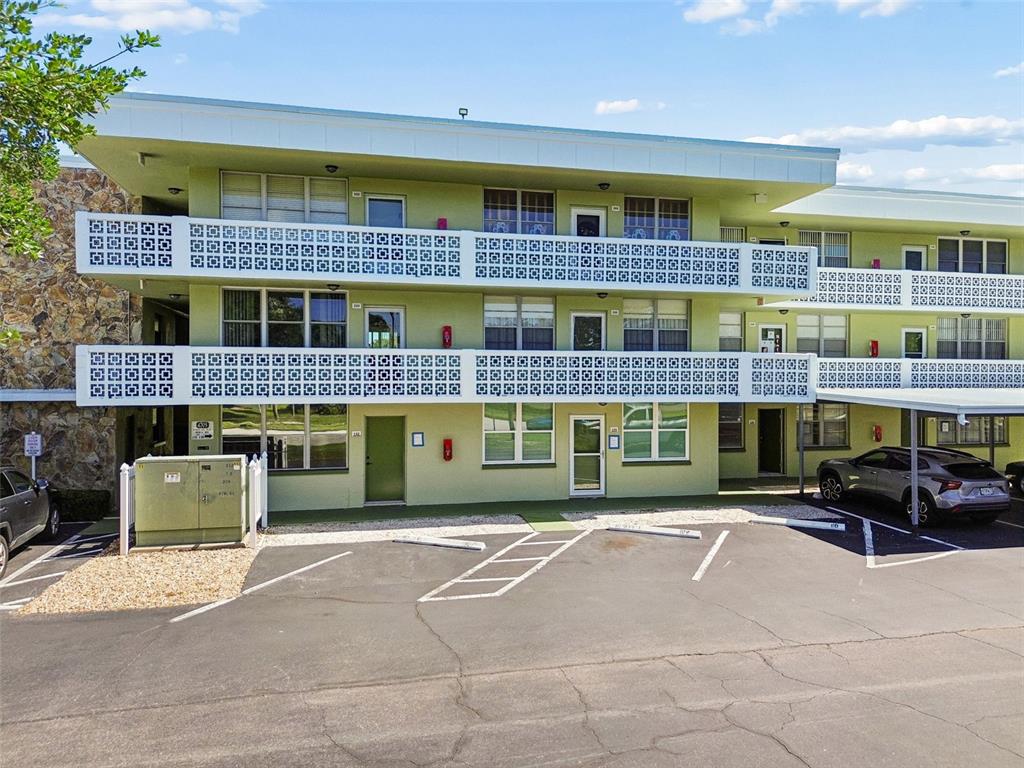 4705 1ST STREET NE UNIT 138