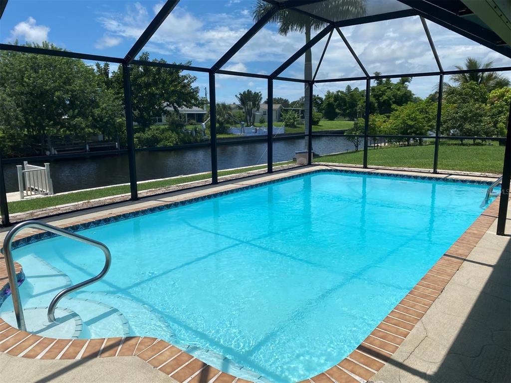 165 DARTMOUTH DRIVE NW, PORT CHARLOTTE, FL — photo 2 of 30