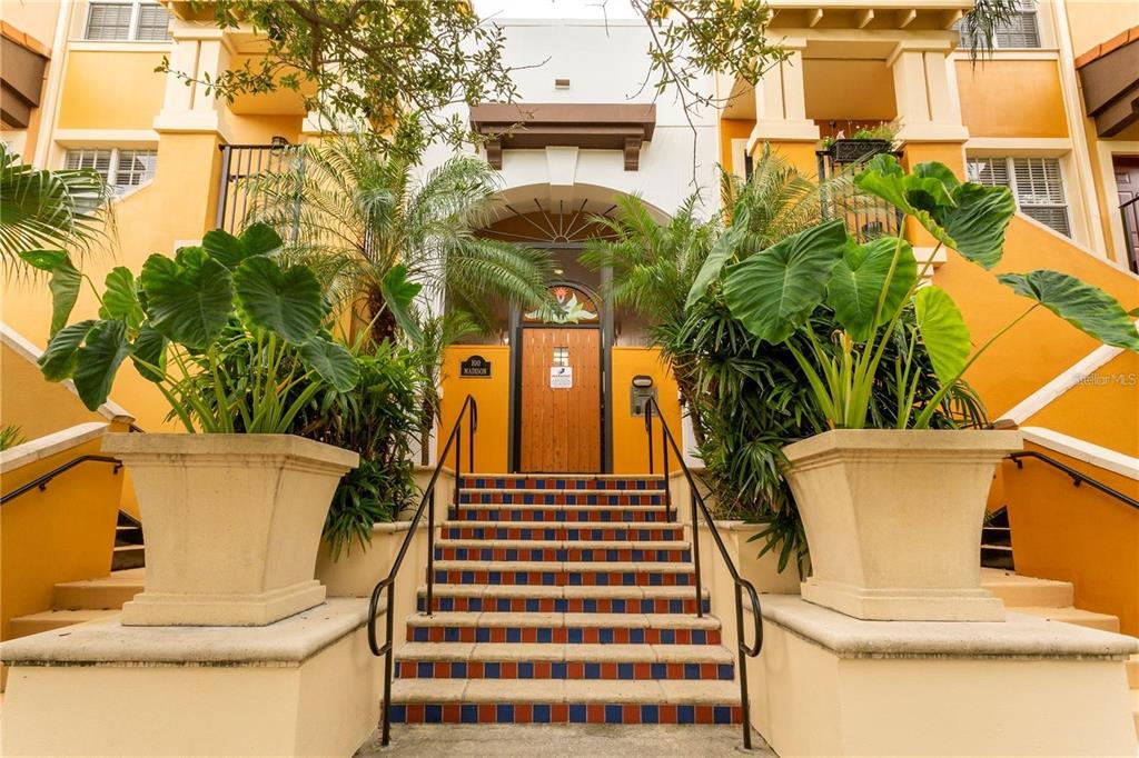 100 4TH AVENUE S UNIT 205