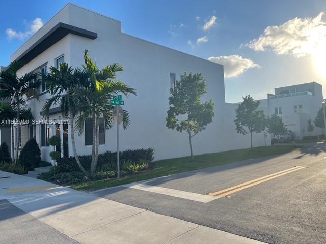 6484 NW 103RD PLACE # 6484, Doral FL 33178